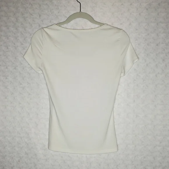 White Asymmetrical Short Sleeve Blouse - Picture 3 of 3
